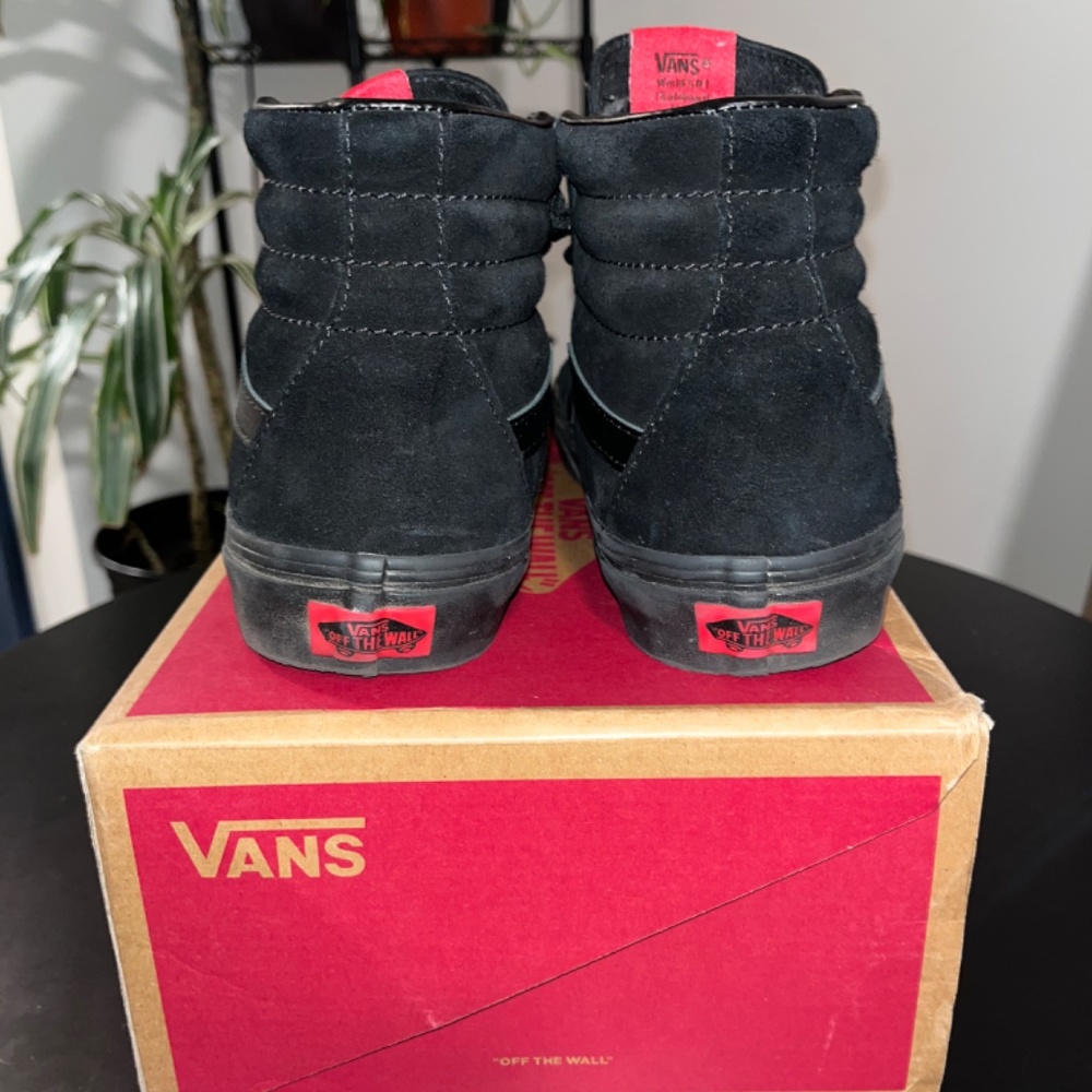 Vans Hightops - image 3